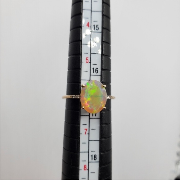 10k Solid Yellow Gold 2.50 Carat Ethiopian Faceted Oval Opal & Diamond Ring - Picture 3 of 8